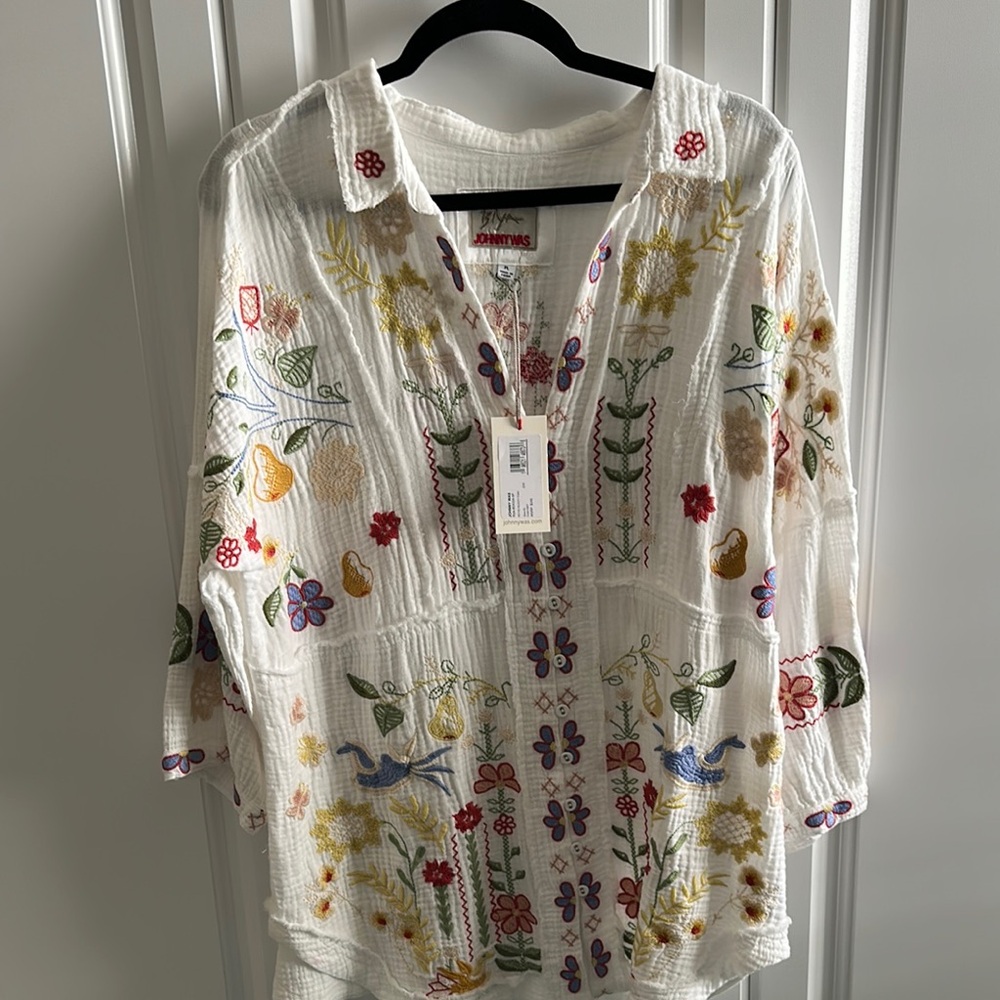 Johnny Was Cream Green Embroidered Blouse 3/4 Sleeve Relaxed Fit